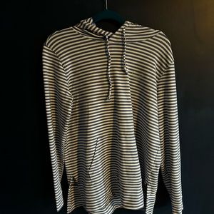 COPY - Women’s Vineyard Vines Sweatshirt